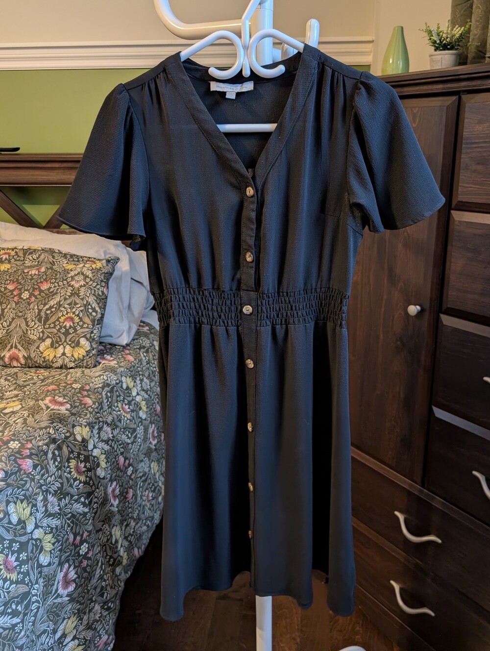 Monteau Black Button-Front Short Sleeve Dress